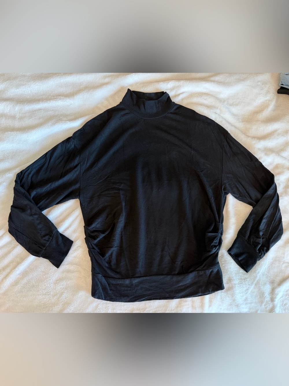 Women’s Express Black Mock Neck Long Sleeve Sweater